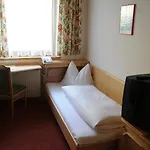 Gasthof-pension Ortner בית הארחה 3*
